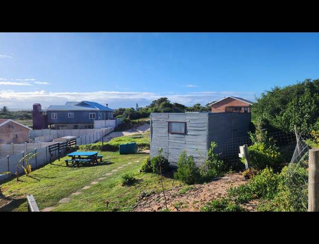 LAND FOR SALE IN PARADISE BEACH
